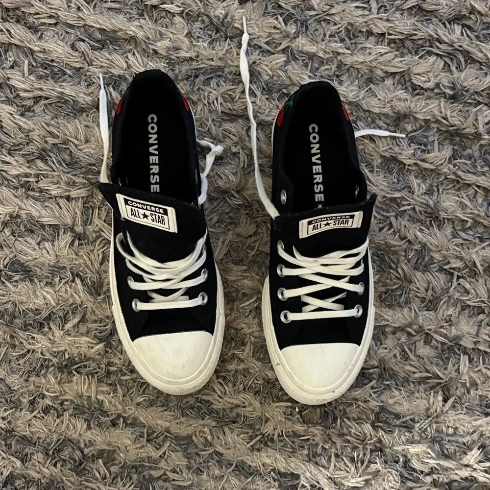 Converse timeless sneakers